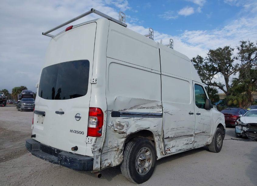 Photo 4 of 2017 Nissan Nv CARGO NV2500 HD SV V6 (VIN 1N6BF0LY7HN808382)