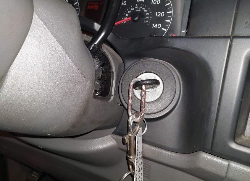 Photo 11 of 2017 Nissan Nv CARGO NV2500 HD SV V6 (VIN 1N6BF0LY9HN807363)