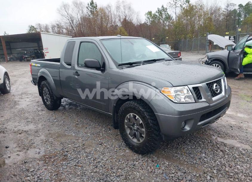 2018 Nissan Frontier DESERT RUNNER (VIN 1N6DD0CUXJN741200) main photo