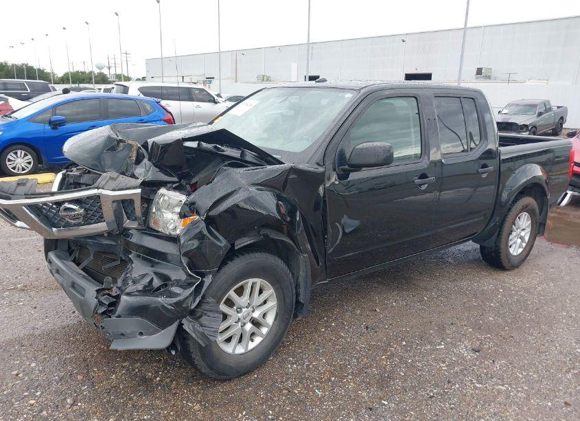 Photo 2 of 2017 Nissan Frontier SV (VIN 1N6DD0ER1HN777733)