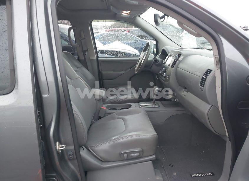 Photo 5 of 2019 Nissan Frontier SL (VIN 1N6DD0ER1KN742634)