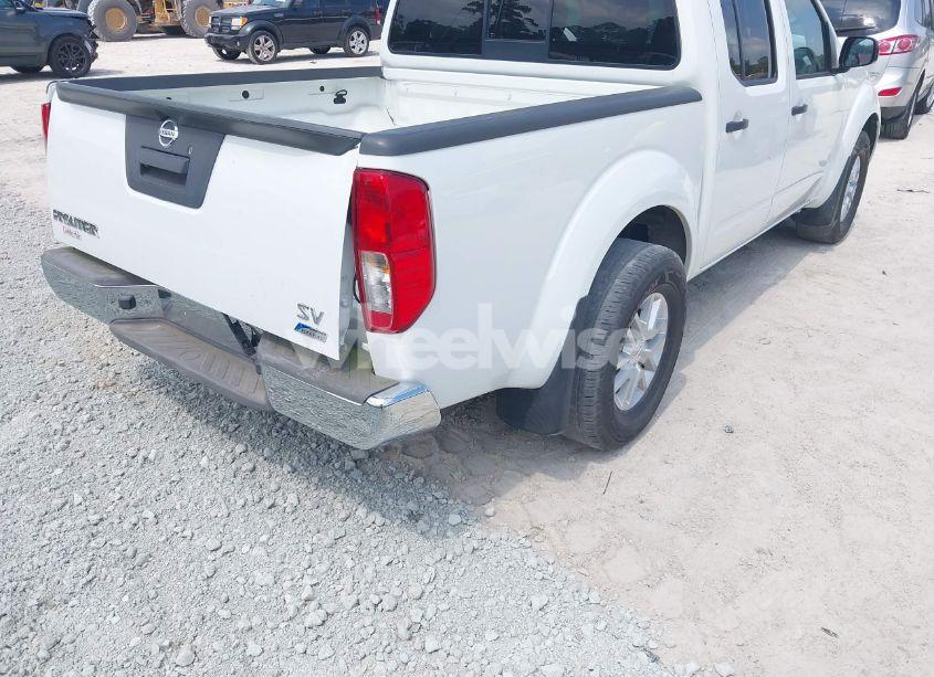 Photo 4 of 2018 Nissan Frontier SV (VIN 1N6DD0ER2JN716476)