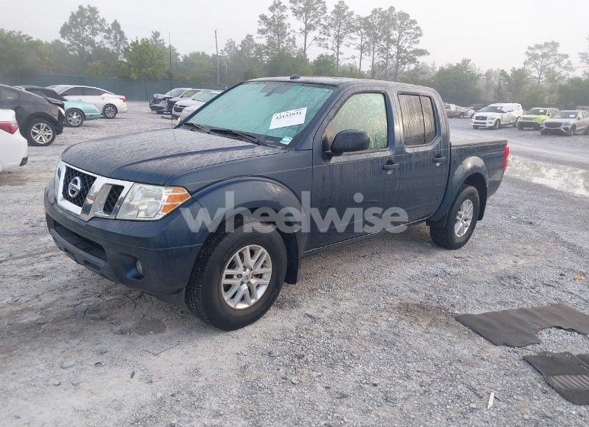 Photo 2 of 2018 Nissan Frontier SV (VIN 1N6DD0ER2JN737439)