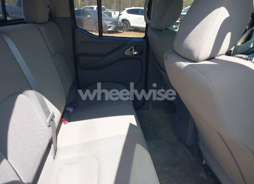 Photo 8 of 2018 Nissan Frontier SV (VIN 1N6DD0ER9JN715745)