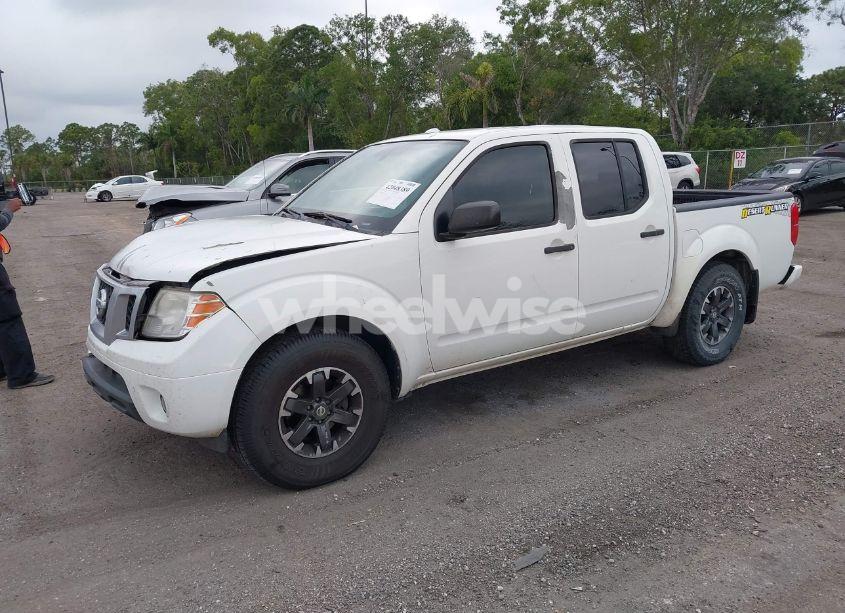 Photo 2 of 2018 Nissan Frontier DESERT RUNNER (VIN 1N6DD0ER9JN726180)