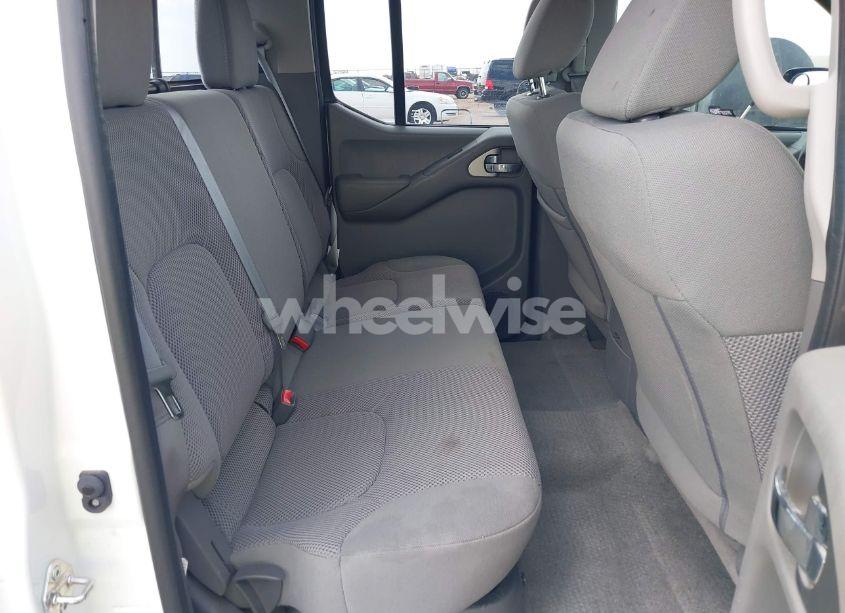 Photo 8 of 2018 Nissan Frontier SV (VIN 1N6DD0ER9JN747711)