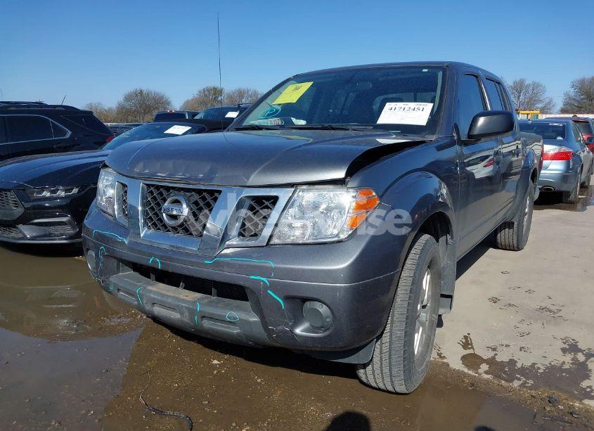 Photo 2 of 2019 Nissan Frontier SV (VIN 1N6DD0ER9KN875044)