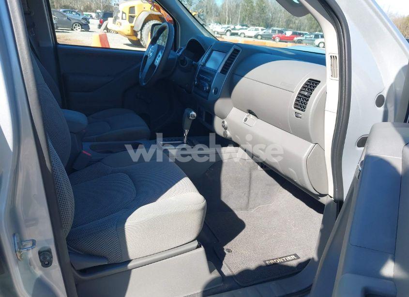 Photo 5 of 2019 Nissan Frontier S (VIN 1N6DD0ERXKN770996)
