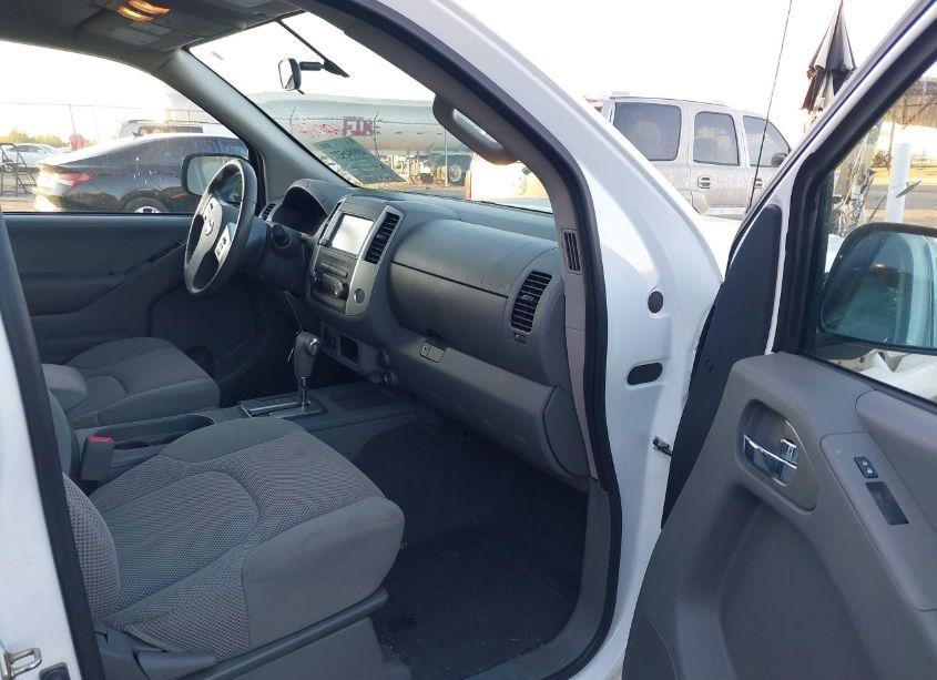 Photo 5 of 2019 Nissan Frontier SV (VIN 1N6DD0ERXKN876056)