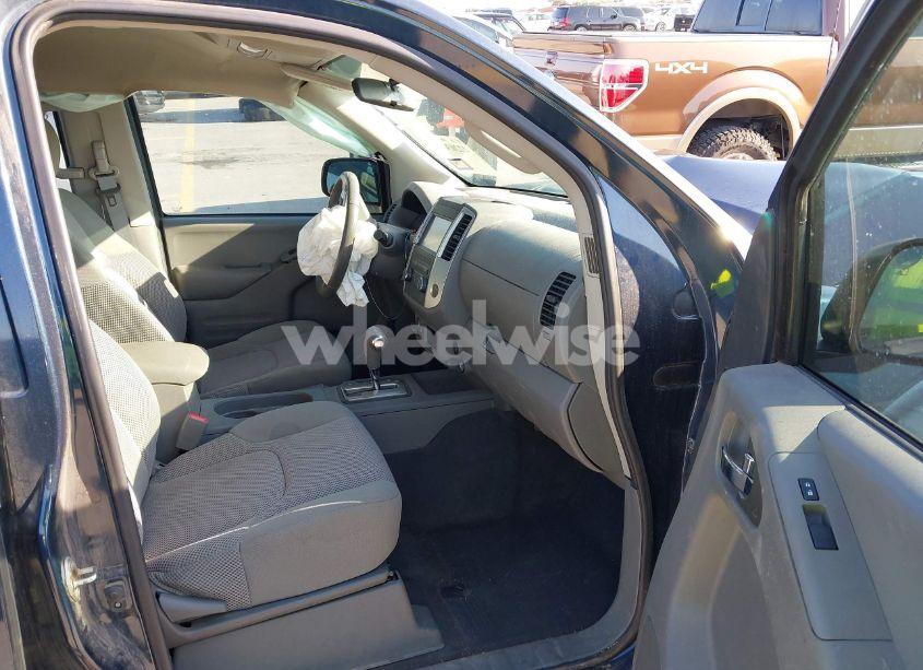 Photo 5 of 2019 Nissan Frontier SV (VIN 1N6DD0EV1KN797646)