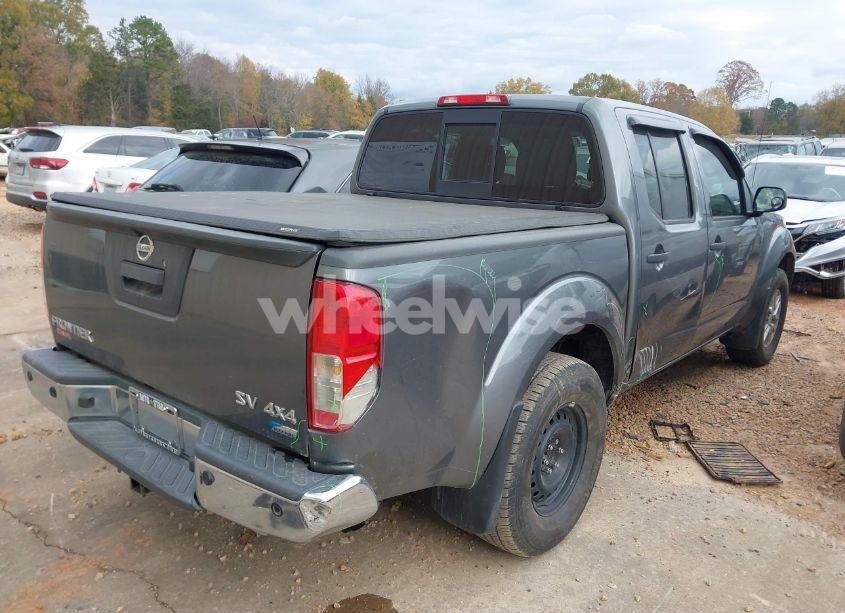 Photo 4 of 2018 Nissan Frontier SV (VIN 1N6DD0EV5JN757861)