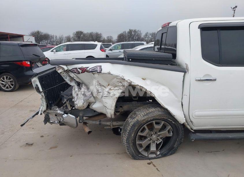 Photo 6 of 2017 Nissan Frontier SL (VIN 1N6DD0EV6HN752081)