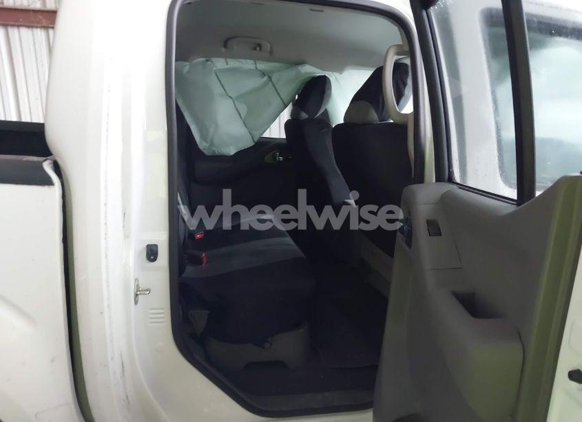 Photo 8 of 2019 Nissan Frontier SV (VIN 1N6DD0EV9KN875249)