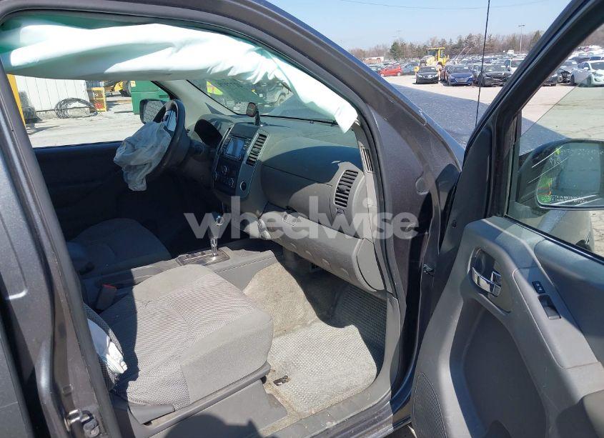 Photo 5 of 2018 Nissan Frontier SV (VIN 1N6DD0EVXJN757449)