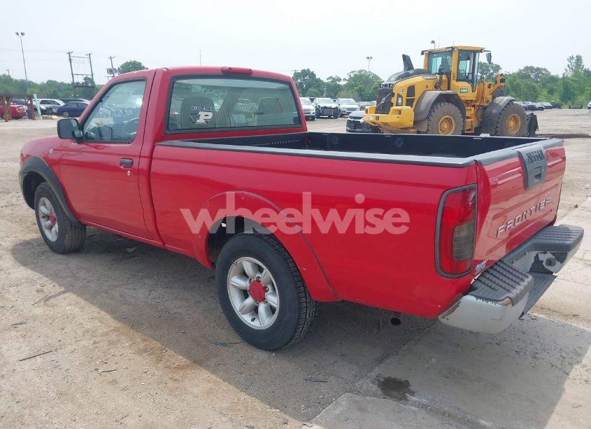 Photo 3 of 2001 Nissan Frontier XE (VIN 1N6DD21S31C342086)