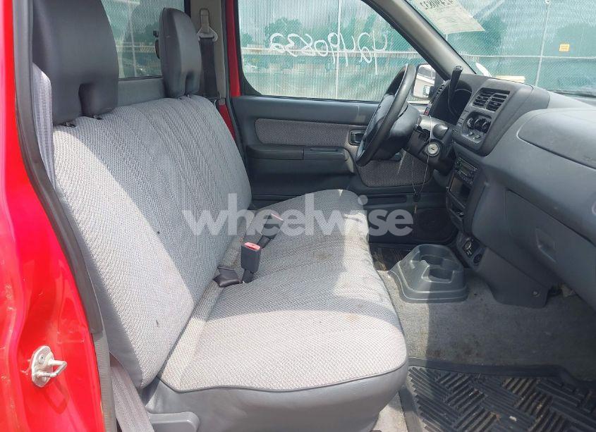 Photo 5 of 2001 Nissan Frontier XE (VIN 1N6DD21S31C342086)