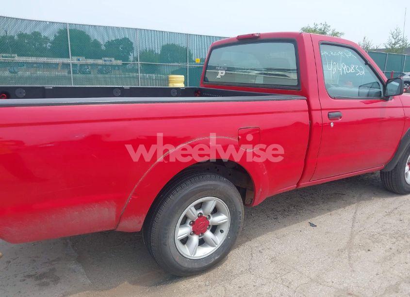 Photo 6 of 2001 Nissan Frontier XE (VIN 1N6DD21S31C342086)