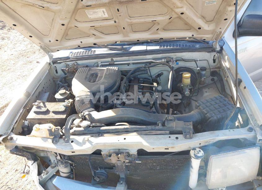 Photo 10 of 1998 Nissan Frontier STANDARD/XE (VIN 1N6DD21S3WC367691)