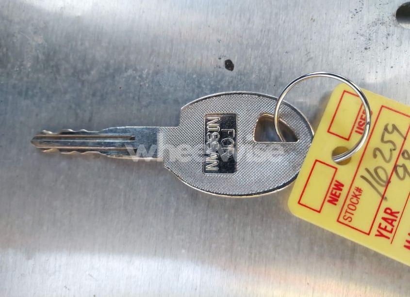 Photo 11 of 1998 Nissan Frontier STANDARD/XE (VIN 1N6DD21S3WC367691)