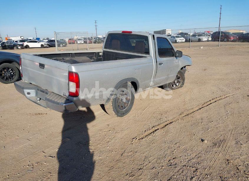 Photo 4 of 1998 Nissan Frontier STANDARD/XE (VIN 1N6DD21S3WC367691)