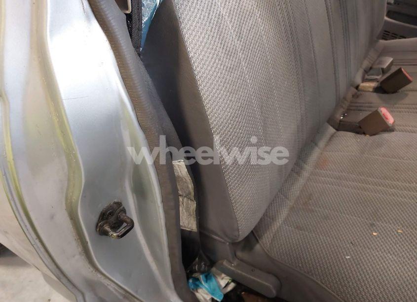 Photo 8 of 2000 Nissan Frontier XE (VIN 1N6DD21S3YC436186)