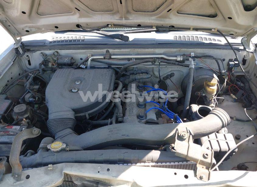 Photo 10 of 1999 Nissan Frontier XE (VIN 1N6DD21S4XC303399)