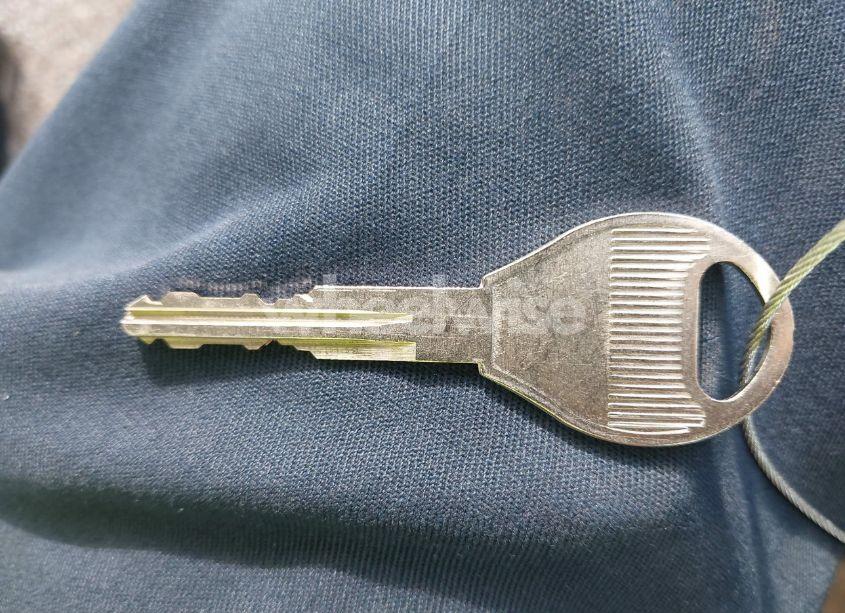 Photo 11 of 1998 Nissan Frontier STANDARD/XE (VIN 1N6DD21S6WC370973)