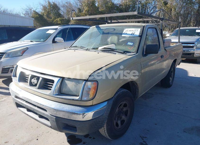 Photo 2 of 1998 Nissan Frontier STANDARD/XE (VIN 1N6DD21S6WC370973)