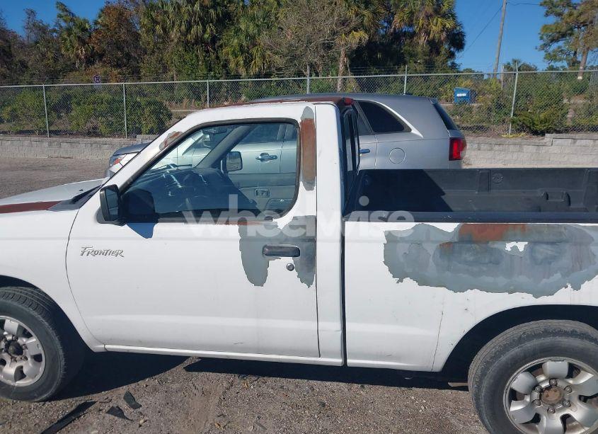 Photo 14 of 1999 Nissan Frontier XE (VIN 1N6DD21S7XC301033)