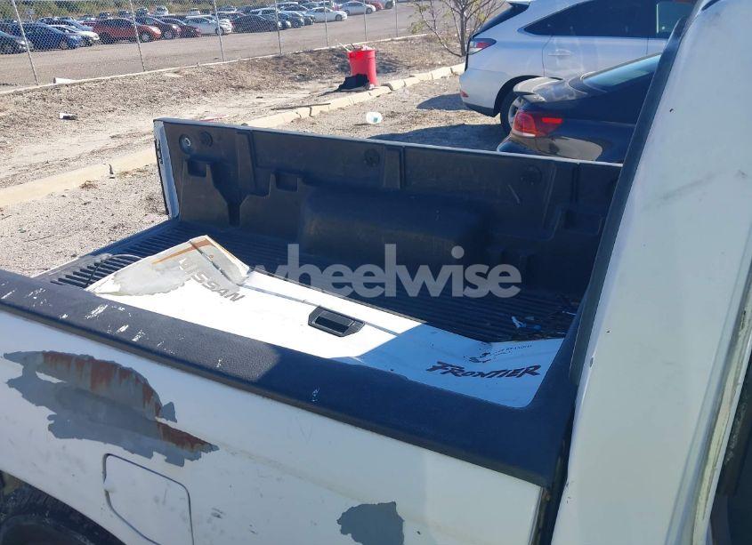 Photo 8 of 1999 Nissan Frontier XE (VIN 1N6DD21S7XC301033)