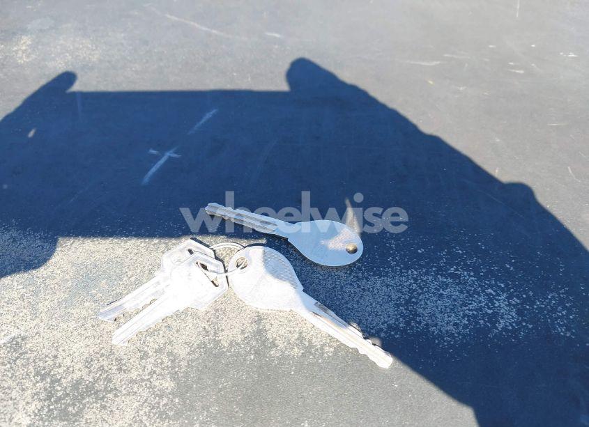 Photo 11 of 2001 Nissan Frontier XE (VIN 1N6DD21S91C366506)