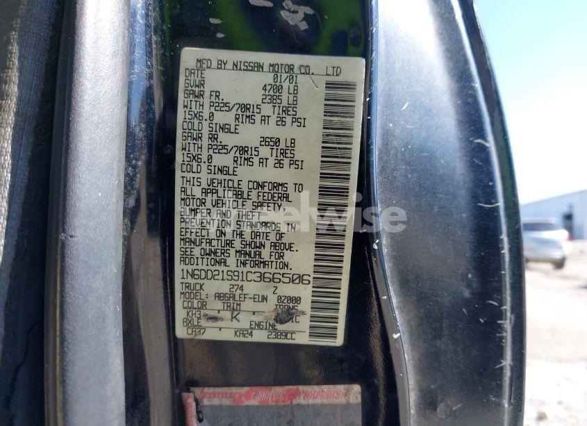 Photo 9 of 2001 Nissan Frontier XE (VIN 1N6DD21S91C366506)