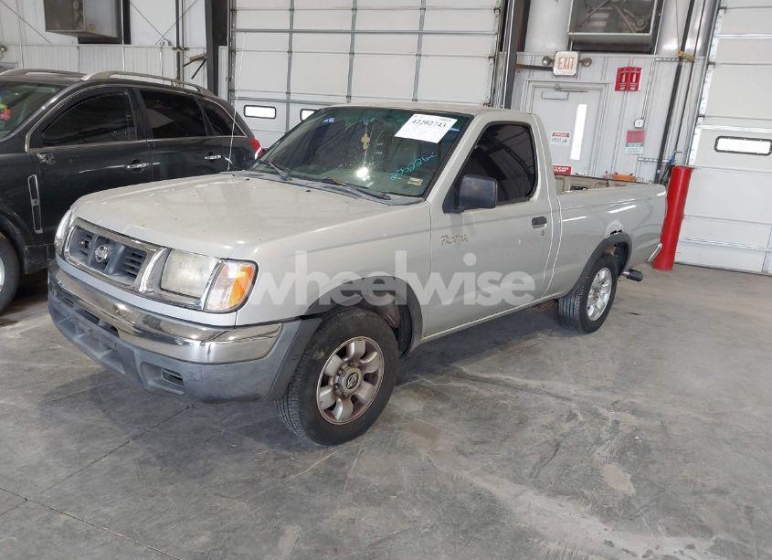 Photo 2 of 1998 Nissan Frontier STANDARD/XE (VIN 1N6DD21S9WC331083)