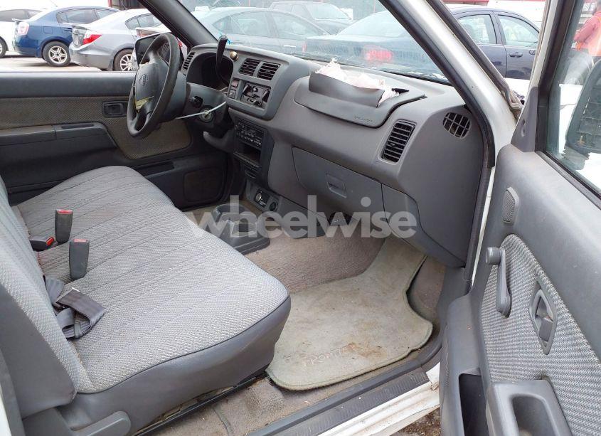 Photo 5 of 1998 Nissan Frontier STANDARD/XE (VIN 1N6DD21SXWC334865)