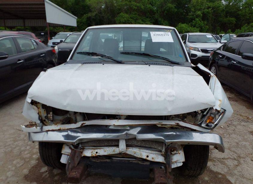 Photo 6 of 1998 Nissan Frontier STANDARD/XE (VIN 1N6DD21SXWC334865)