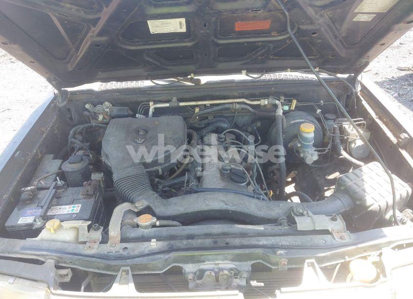 Photo 10 of 1998 Nissan Frontier XE (VIN 1N6DD21Y3WC354220)