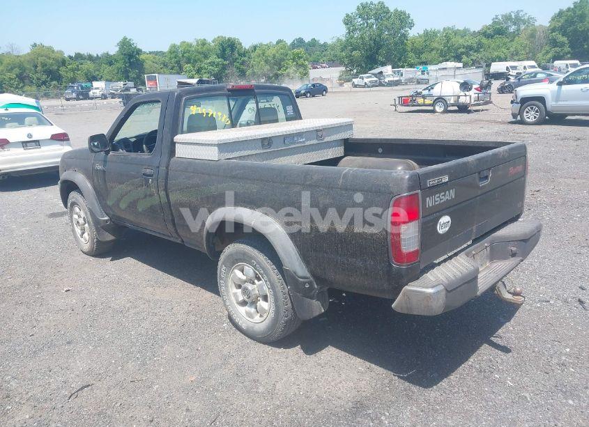 Photo 3 of 1998 Nissan Frontier XE (VIN 1N6DD21Y3WC354220)