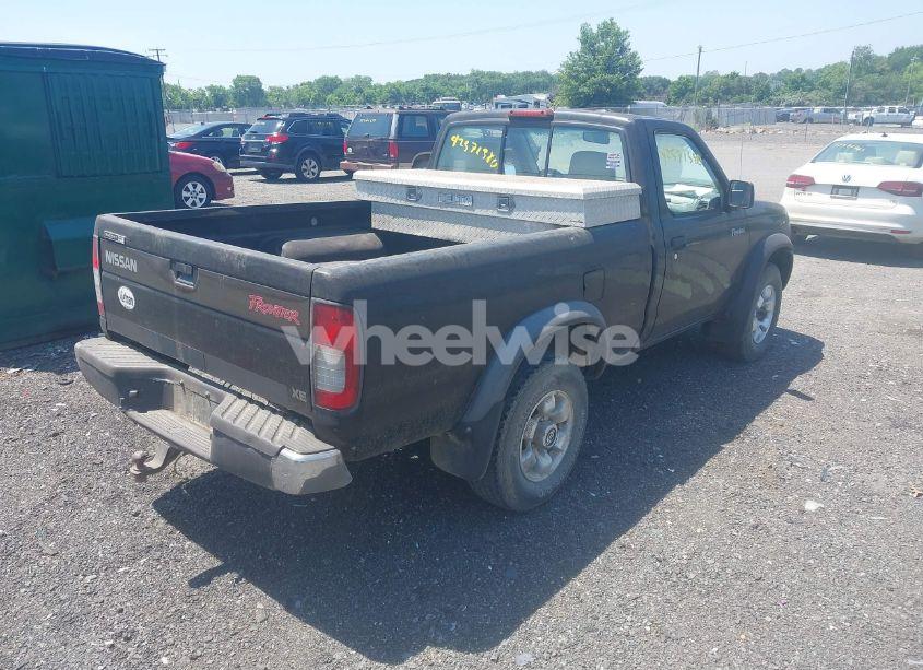 Photo 4 of 1998 Nissan Frontier XE (VIN 1N6DD21Y3WC354220)
