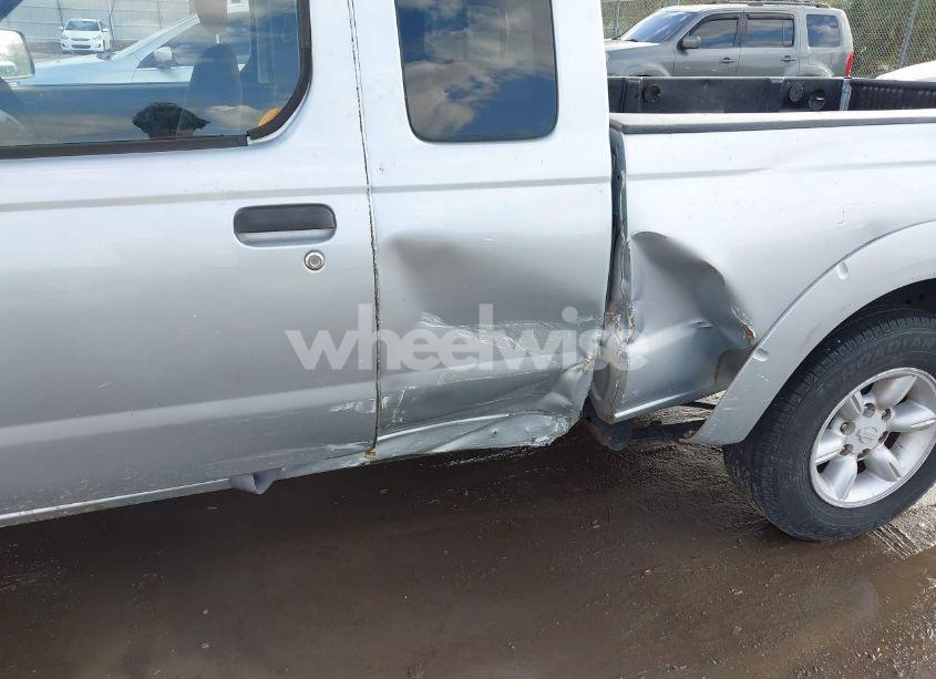 Photo 6 of 2001 Nissan Frontier XE (VIN 1N6DD26S01C356357)