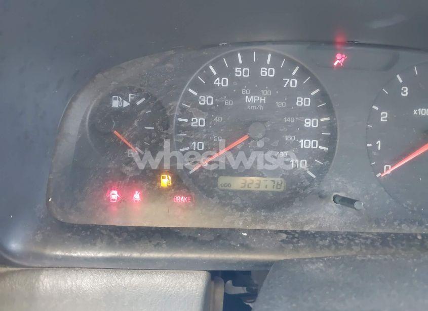 Photo 7 of 2001 Nissan Frontier XE (VIN 1N6DD26S01C356827)