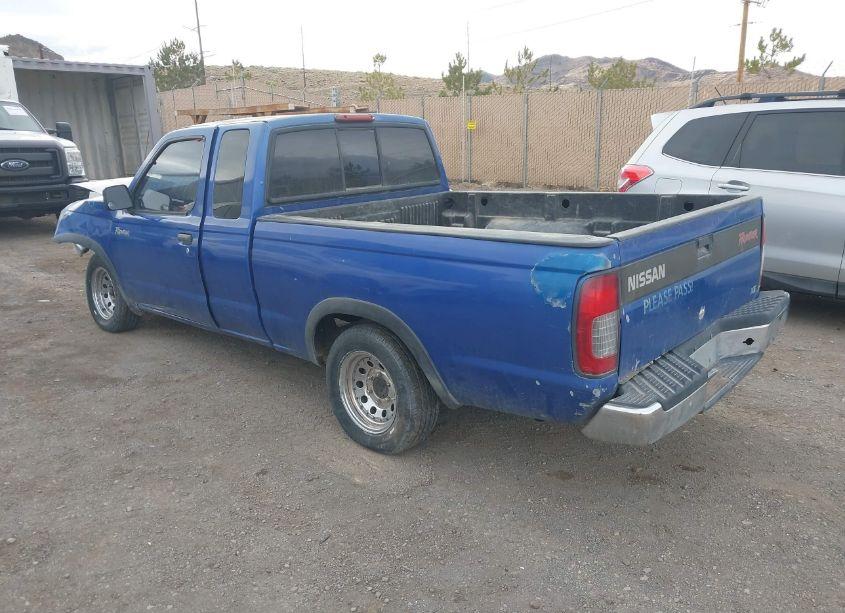 Photo 3 of 1998 Nissan Frontier SE/XE (VIN 1N6DD26S0WC377541)