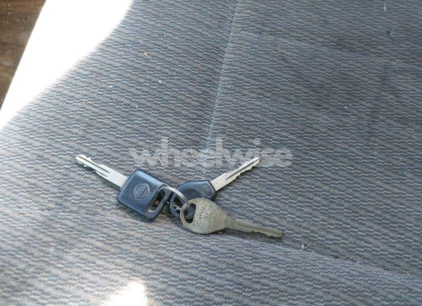 Photo 11 of 1999 Nissan Frontier 2WD SE/XE (VIN 1N6DD26S0XC325585)