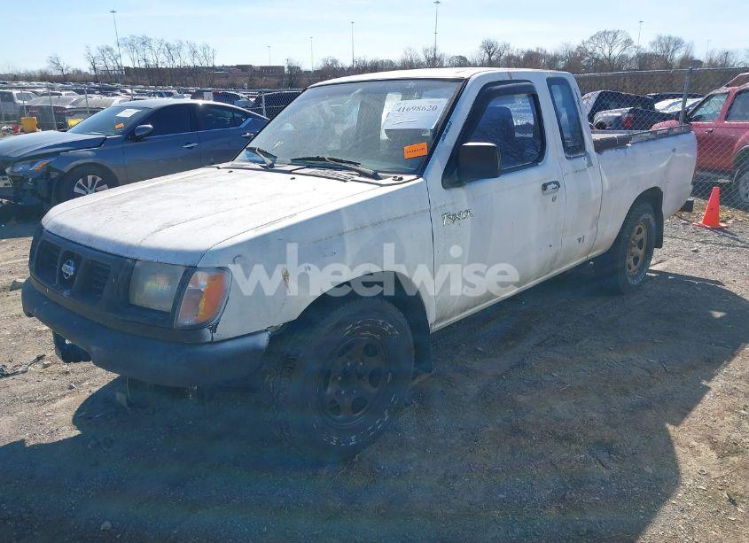 Photo 2 of 1999 Nissan Frontier 2WD SE/XE (VIN 1N6DD26S0XC325585)