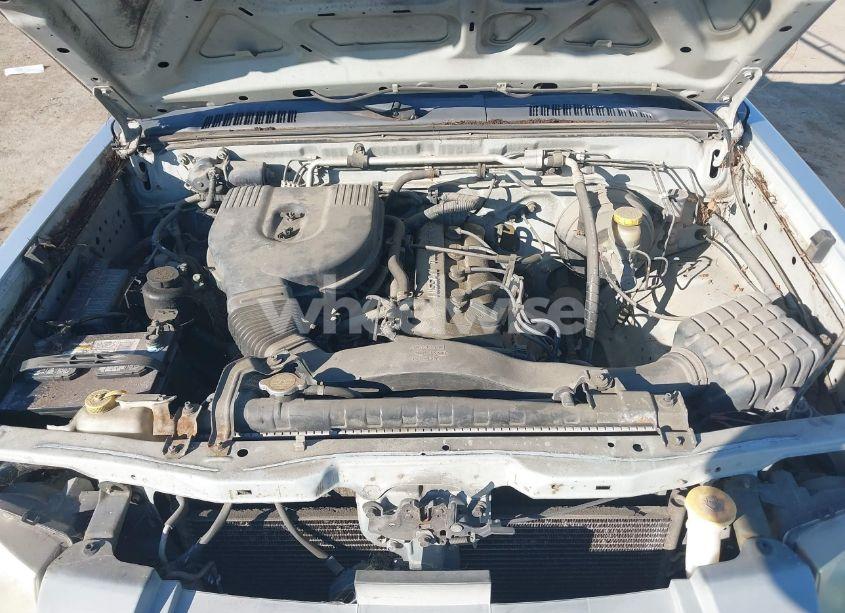 Photo 10 of 2001 Nissan Frontier XE (VIN 1N6DD26S11C311072)