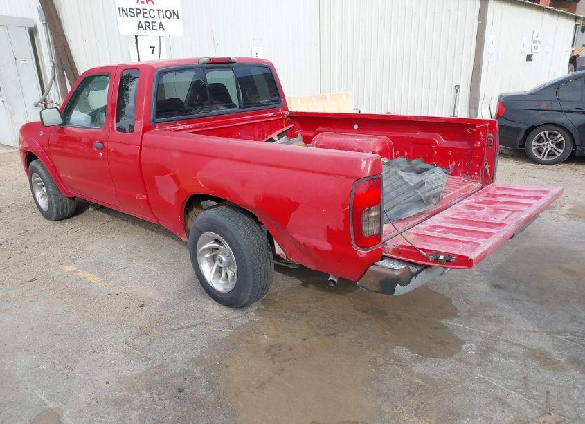 Photo 3 of 2002 Nissan Frontier XE (VIN 1N6DD26S12C337575)