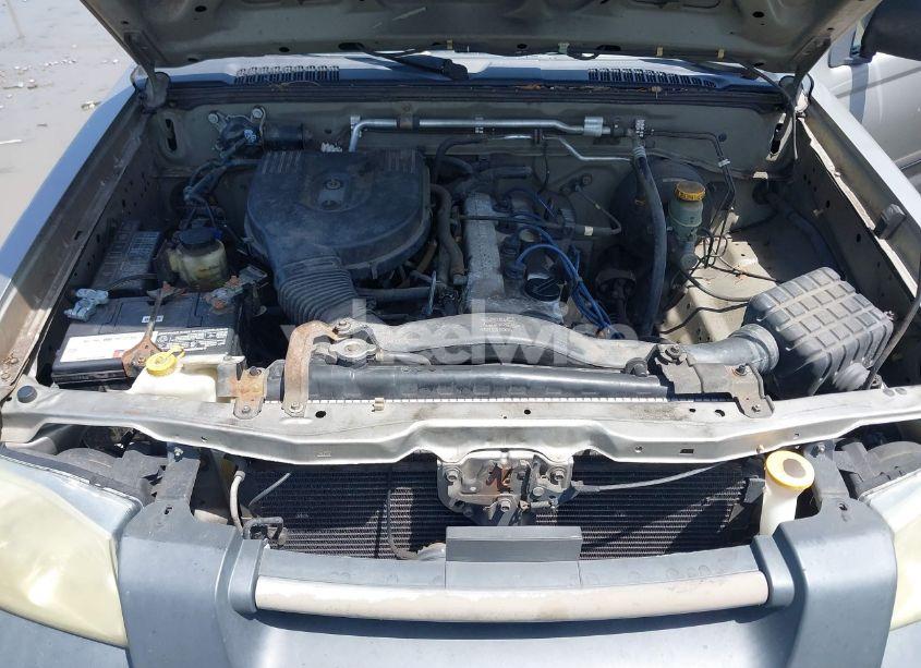 Photo 10 of 2002 Nissan Frontier XE (VIN 1N6DD26S12C346051)