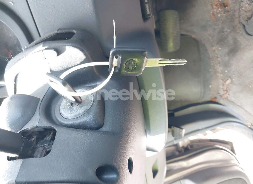 Photo 11 of 2002 Nissan Frontier XE (VIN 1N6DD26S12C346051)