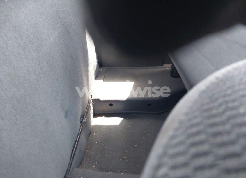 Photo 8 of 2002 Nissan Frontier XE (VIN 1N6DD26S12C346051)