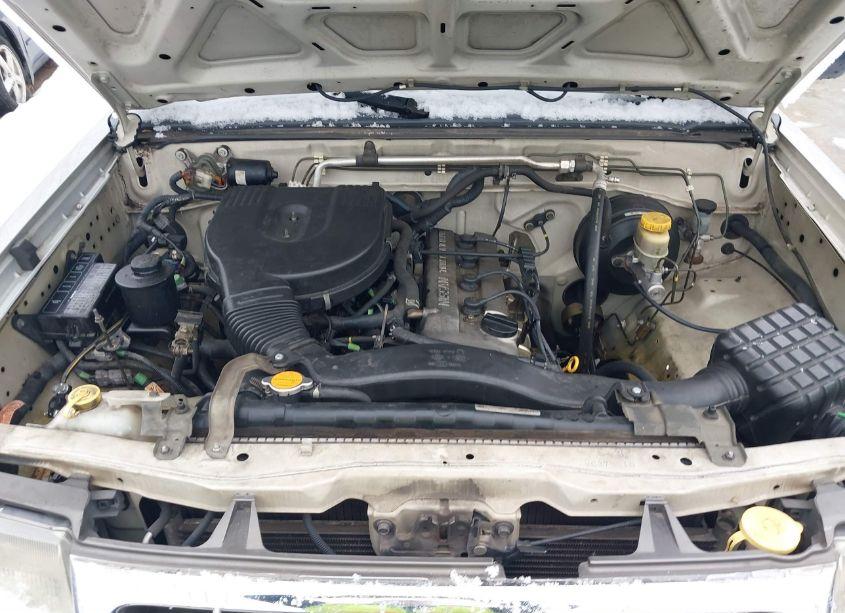 Photo 10 of 1998 Nissan Frontier SE/XE (VIN 1N6DD26S1WC379010)