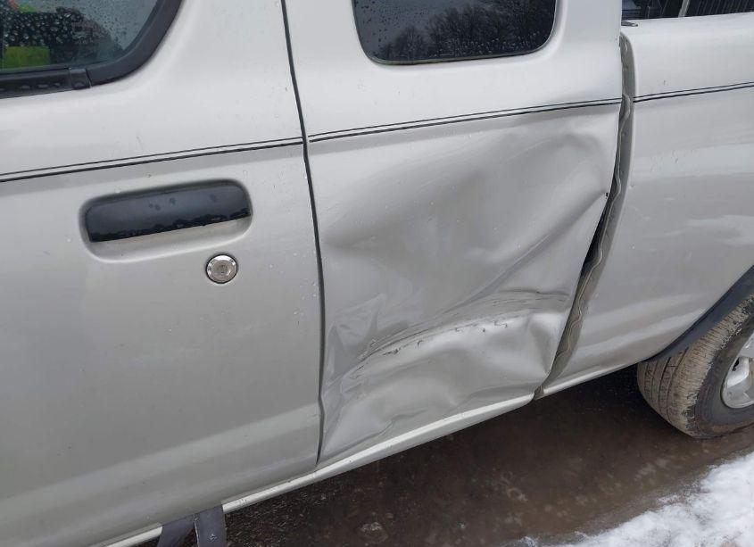 Photo 6 of 1998 Nissan Frontier SE/XE (VIN 1N6DD26S1WC379010)